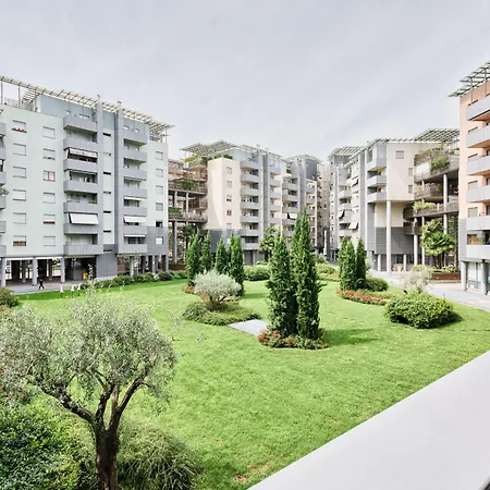 Crocetta Modern Flat