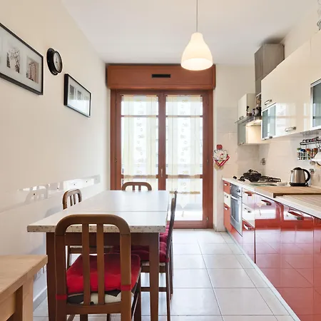 Crocetta Modern Flat 公寓 *